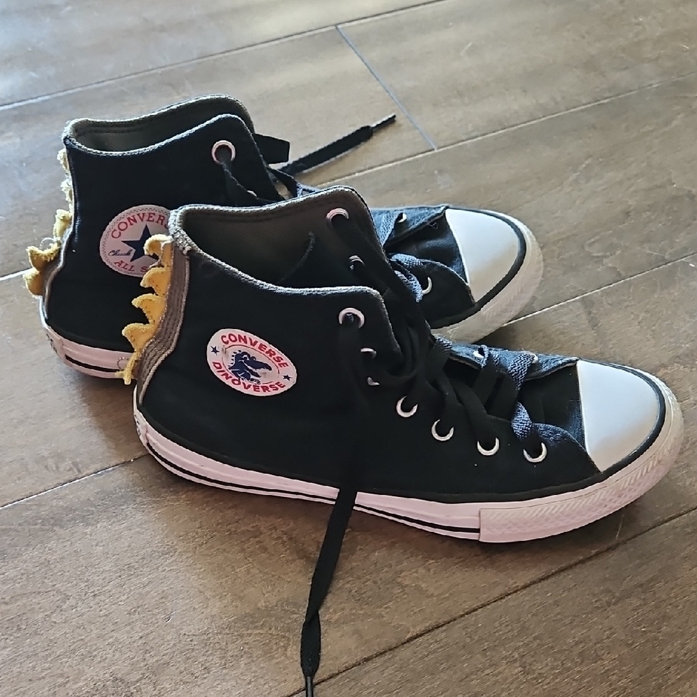 Converse Kids Black Sneakers with Yellow Details